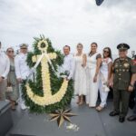 Gobernador Joaquín Díaz Mena participa en ceremonia del Día de la Marina en Progreso